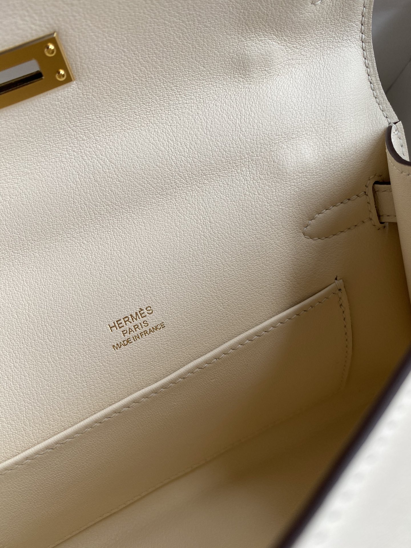 Hermes Mini Kelly Pochette 22cm Bag In White Swift Leather